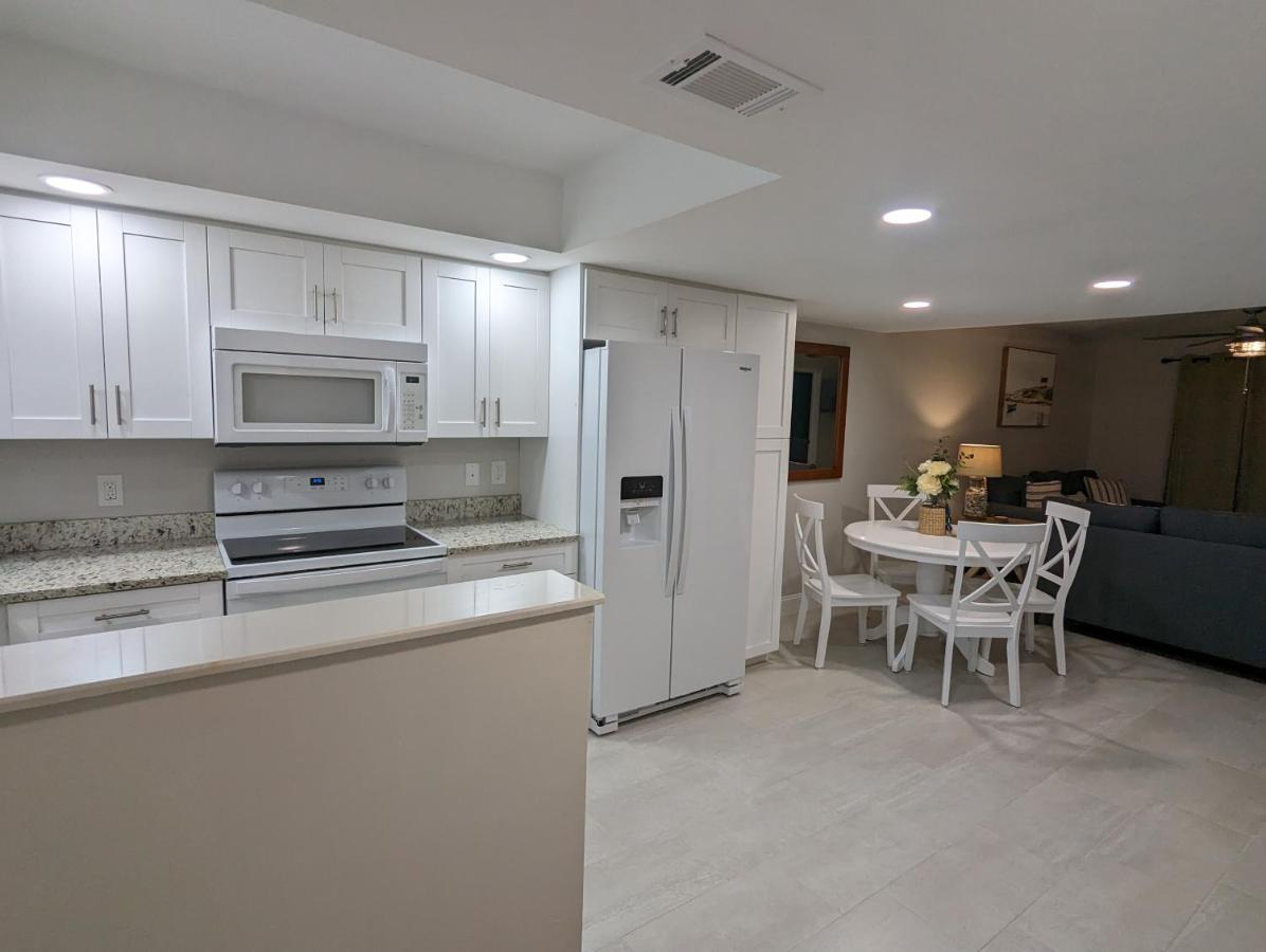 New Condo! Just 15 Min To Ft Myers And Sanibel Beach! Great Location!! Fort Myers Eksteriør billede